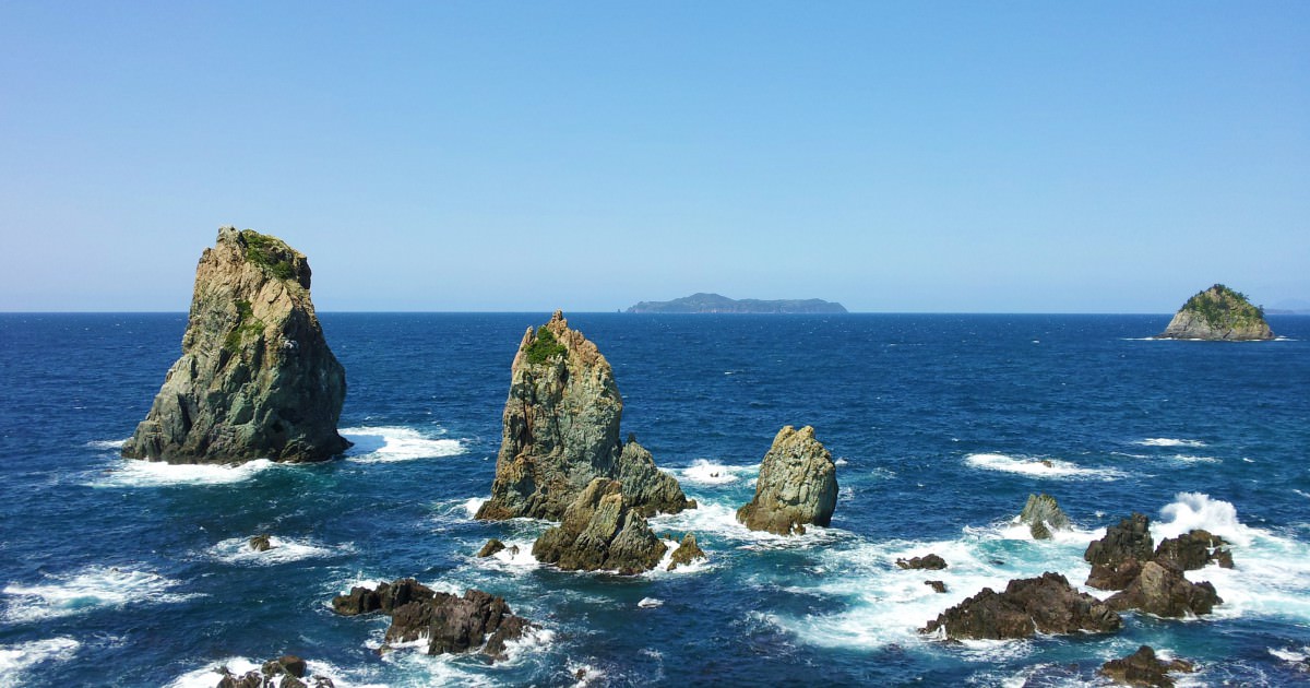 白波立つ青海島